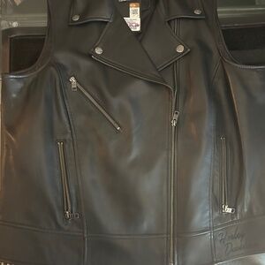 Lady Harley Davidson leather vest